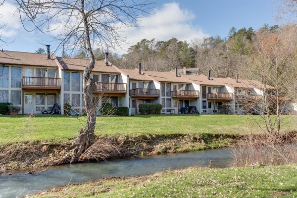 Stony Court at Bryce Mountain by Capital Vacations image 27