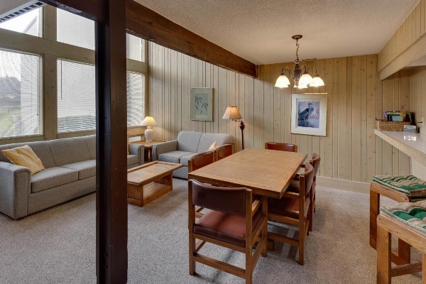 Stony Court at Bryce Mountain by Capital Vacations image 7